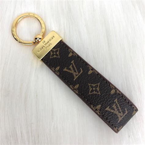 louis vuitton hanger ketting|Louis Vuitton luggage keychain.